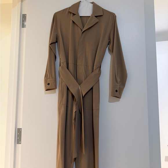 Zara Women's Beige Jumpsuit - Picture 5 of 6